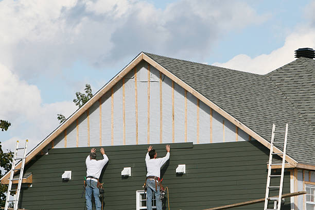 Professional Siding technician working in Moodus, CT